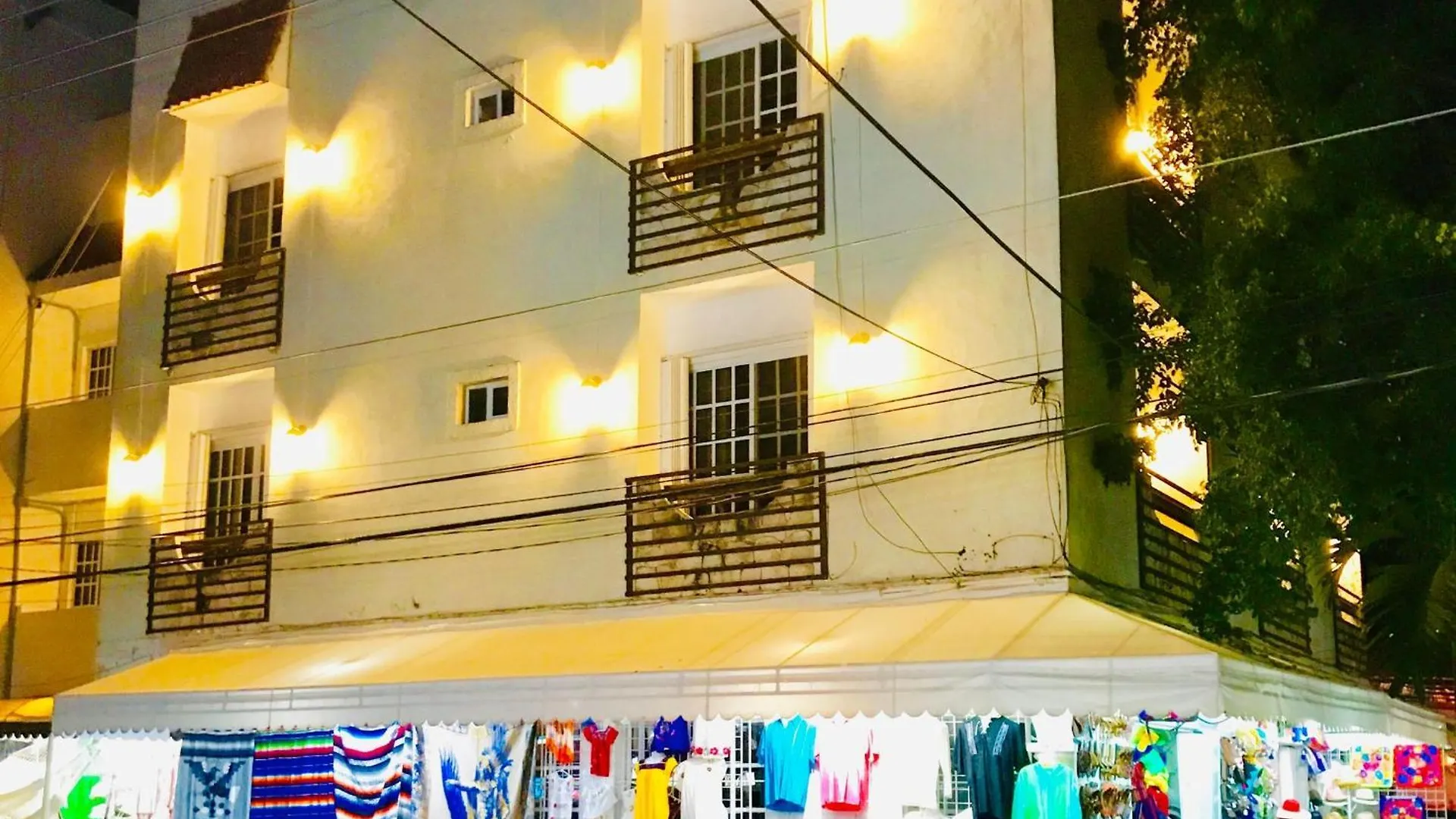 Bed & Breakfast 5Th Avenue 3 People Balcony Apartment Playa del Carmen